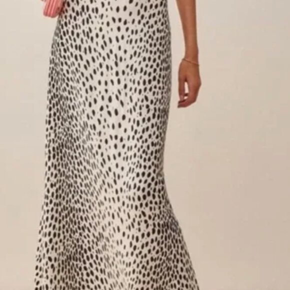 Reformation Skirt - Picture 2 of 8